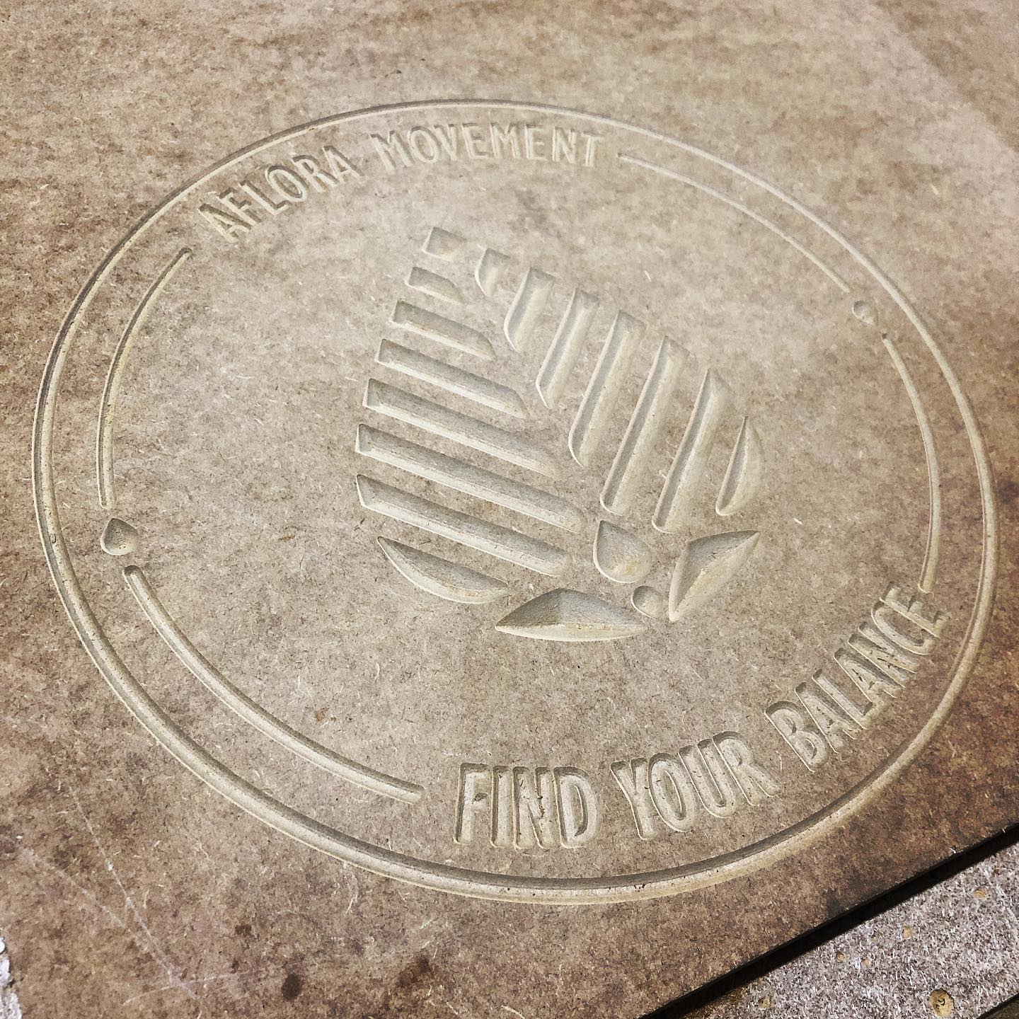 Trabalho de corte a laser em MDF para cliente da região metropolitana do Rio pela FNX Cortes CNC